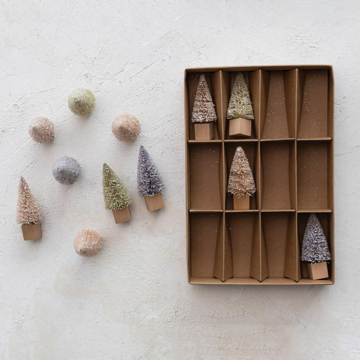 s/12 Sisal Bottle Brush Trees w/ Faux Sugar & Wood Bases
