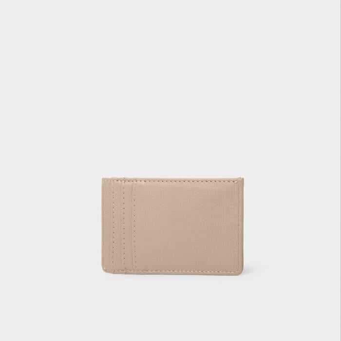 Laila Cardholder
