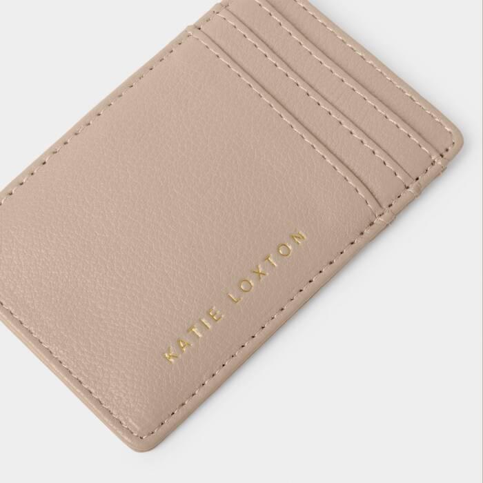 Laila Cardholder