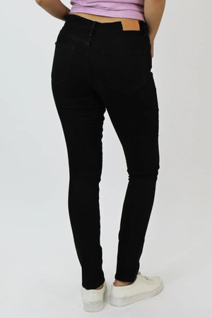 Gisele Skinny Black